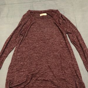 Maroon Hollister top